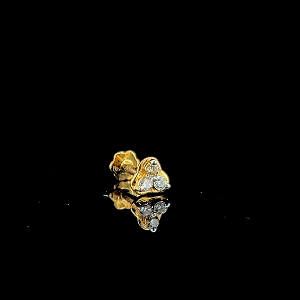 Trinity Glow Pure Gold Nose Pin - Image 4